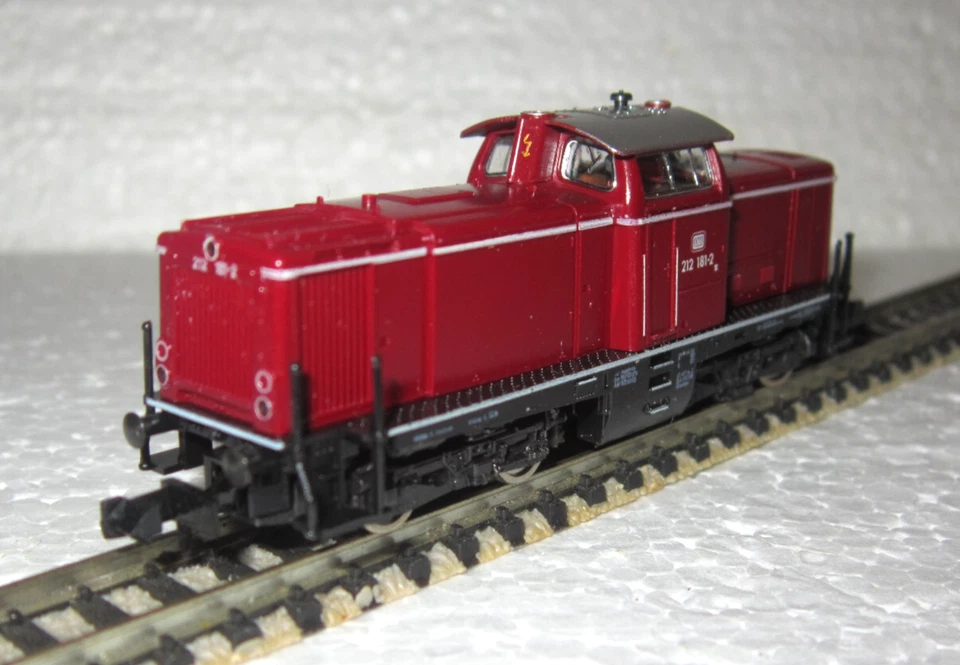 FLEISCHMANN 7230 N DB BR212 181-2 DIESEL LOCOMOTIVE RED OVP EP IV TESTED piccolo - Image 4 of 4