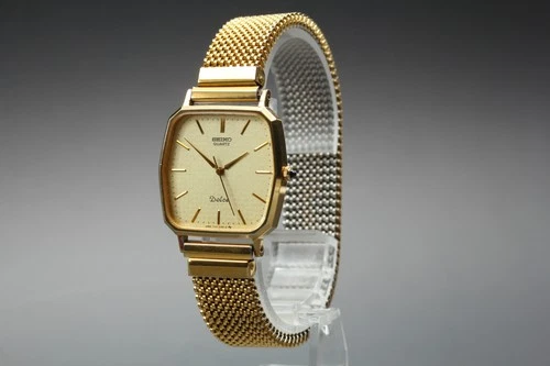Vintage 1985 [NEAR MINT] SEIKO Dolce 7731-5120 Quartz 28mm Gold Men's Watch JPN