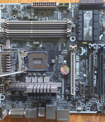 ASUS TUF Gryphon Z97 mATX Desktop Motherboard LGA 1150/Socket H3 DDR3 Intel Z97