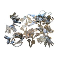 Lot of 99 Vtg Antique Keys Unusual Designs Various Shapes Locks Automotive
