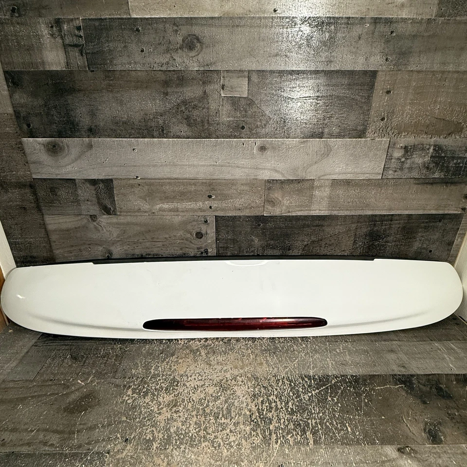 2002-2009 Chevrolet Trailblazer Rear Spoiler 3rd Third Brake Light White - Image 2 of 4