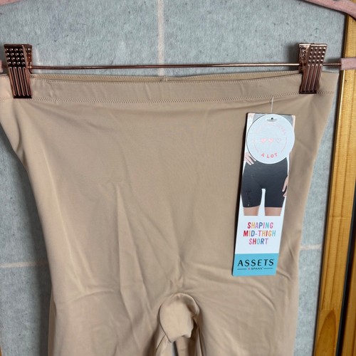 Assets By Spanx Women's Sz XL Beige Tummy Control Mid Thigh Shaping Bottom - Picture 2 of 7