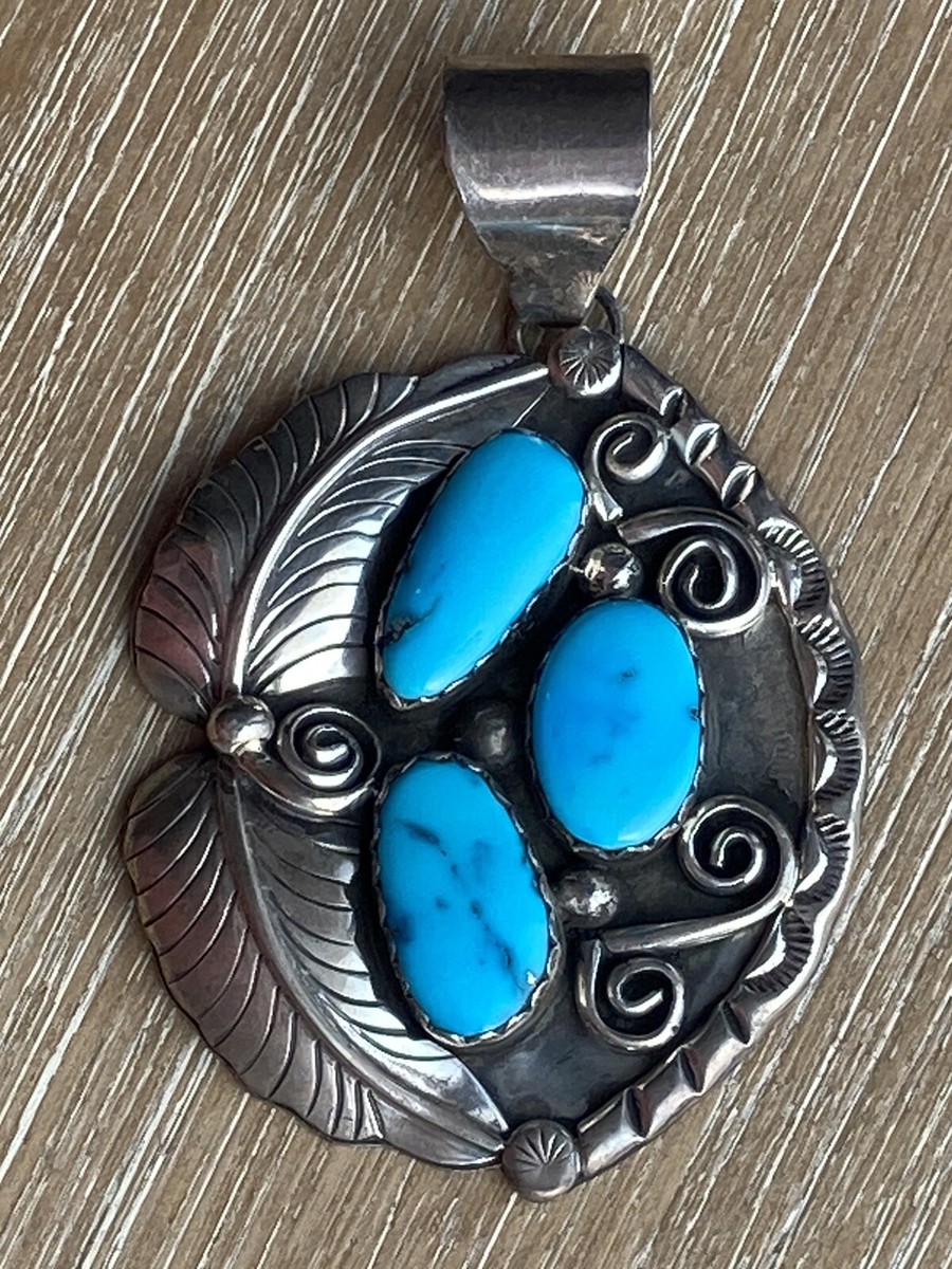 Vintage 1980s Native American Navajo Sterling Silver Vintage 1980s Native American Navajo Sterling Silver