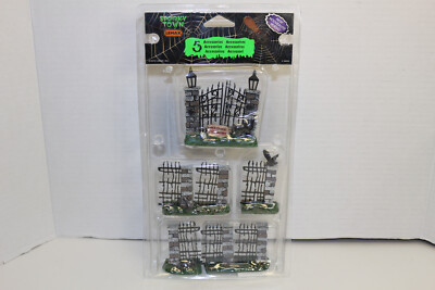 2013 SPOOKY TOWN Haunted House Iron Gate & Fence 5 pc 34606 Cat Rats Village