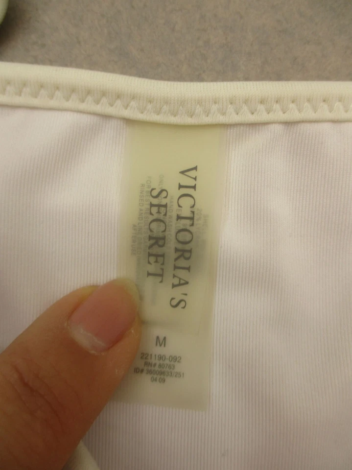 Parte inferior de bikini descarada con lentejuelas corte alto marfil talla M para mujer Victoria's Secret 8M Foto 3 de 4