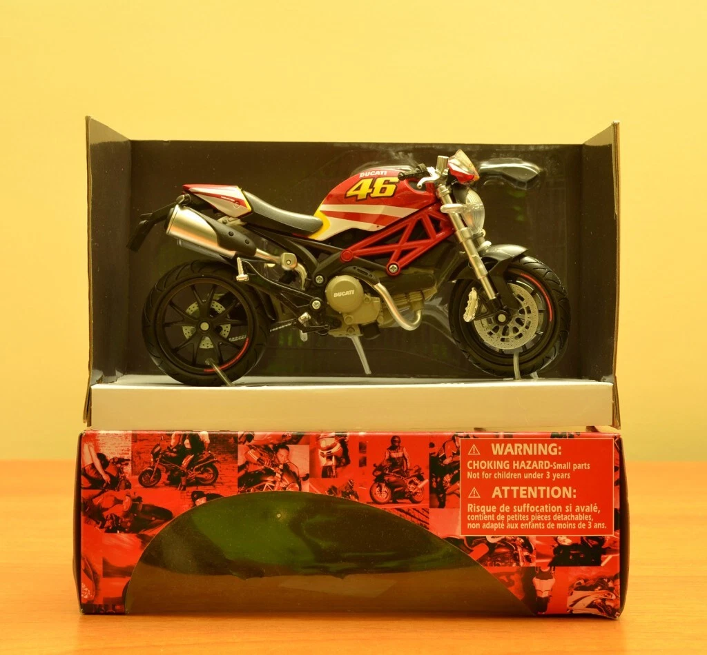 DUCATI MONSTER 796 MODEL BIKE VALENTINO ROSSI 46 1 12 SCALE