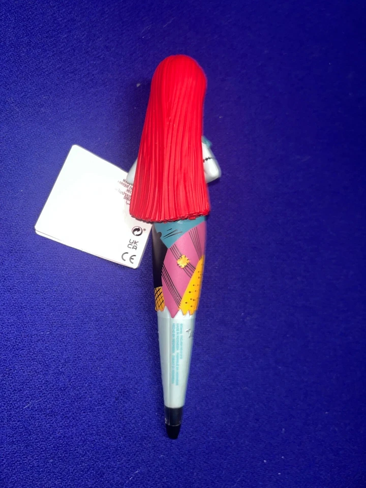Figura Pluma Sally Pesadilla Antes De Navidad Parques Disney Nueva Foto 2 de 3