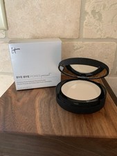 It Cosmetics Bye Bye Pores Pressed Powder in Translucent 0.31oz Airbrushed NEW