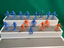 Vintage MPC Plastic Space Men Astronaut Toy Figures Lot of 17