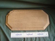 ROBERT MOUSEMAN THOMPSON HONEY OAK HAND CARVED CHEESE BOARD - PLATTER