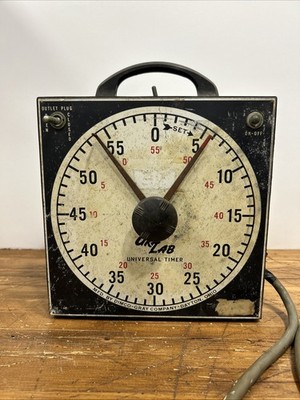 Vintage DIMCO-GRA LAB Universal Timer Model 171 60 minute timer. Made In The USA