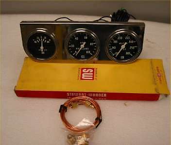 2 5/8" STEWART WARNER NOS SUPER CAR GAUGE SET BLACK FACE - Picture 2 of 3