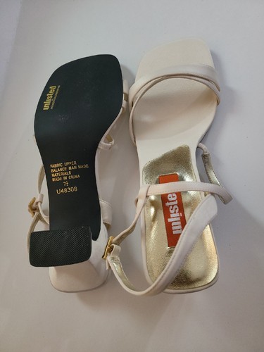 Unlisted Womens Y2K Ankle Strap Square Toe Strappy Sandals Ivory Size US 7.5 VTG - Picture 8 of 9