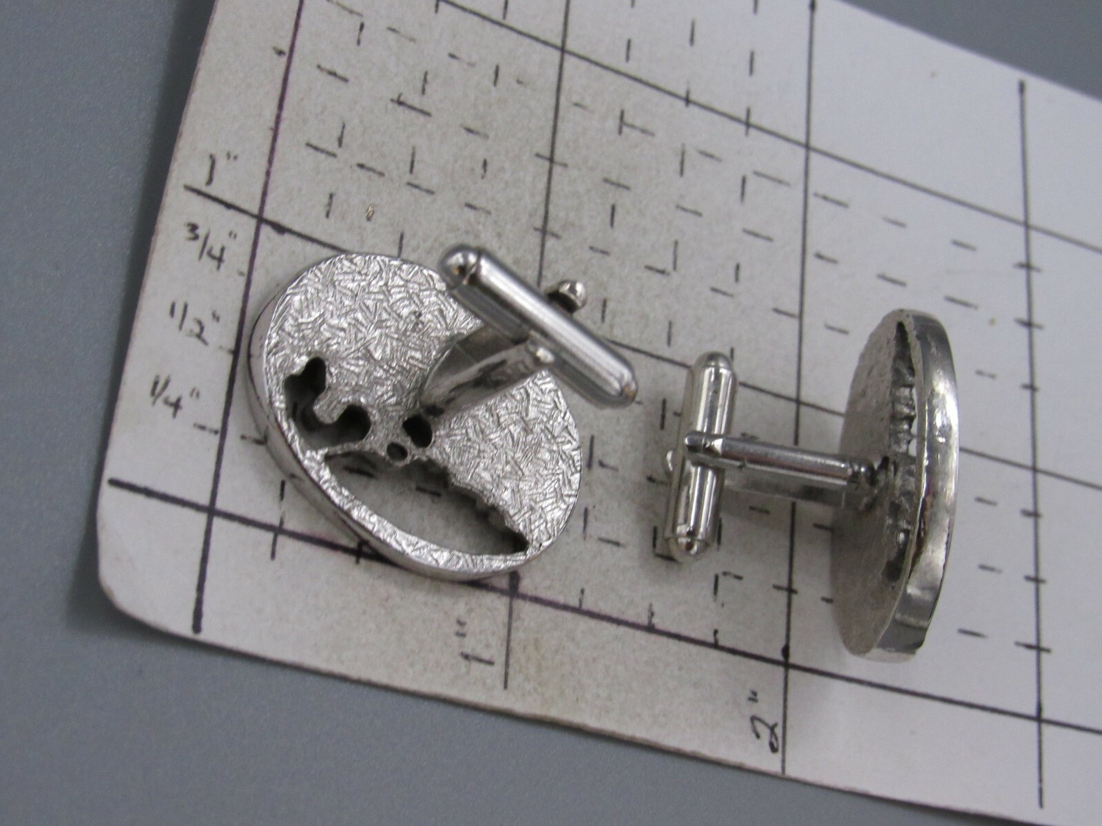 Mens Vintage ARMY JEEP SOLDIER SALUTE CUFFLINKS Costu… Gem