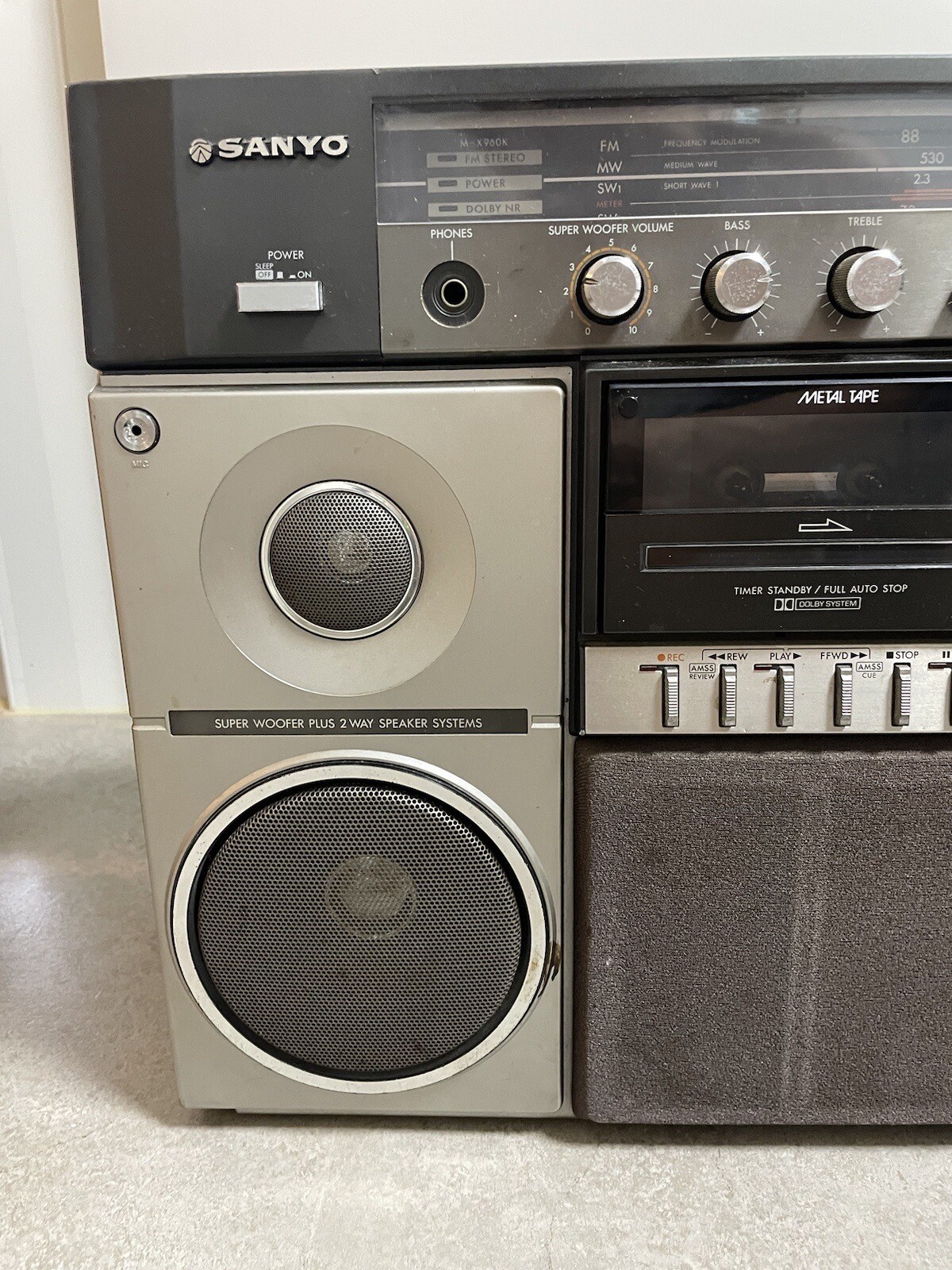 Vintage Sanyo M7900K Mini & Slim Ghettoblaster tragbares Stereo Radio FÜR TEILE