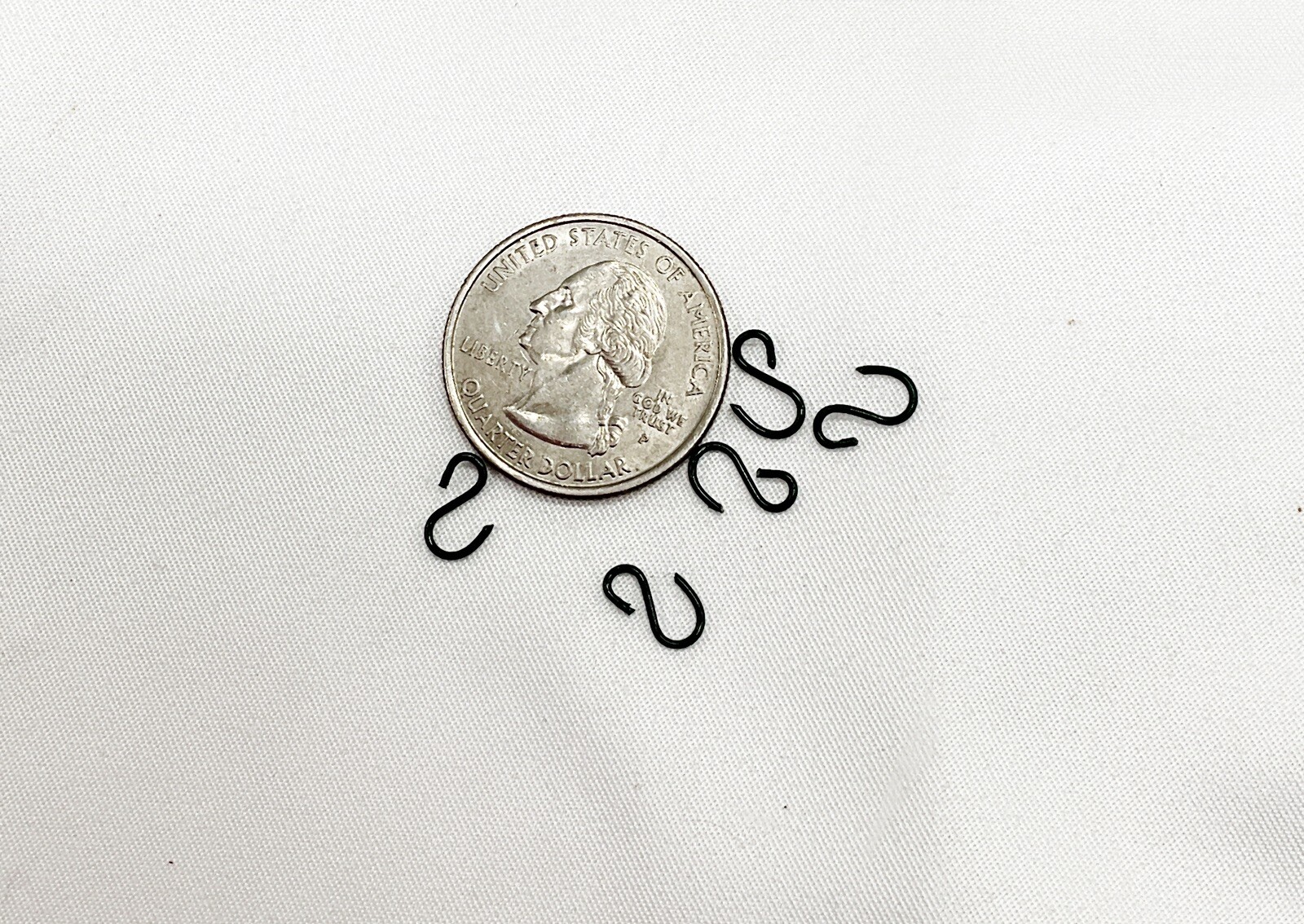 westrim beaded mini christmas tree ornament HOOKS only set of 20  green 8-10mm