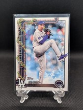 2025 Topps Holiday Blake Snell Holiday Back Short Print Los Angeles Dodgers SP 