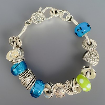 Blue Glass Bead Charm Bracelet   Mixed Beads   Silver Tone Snake Chain