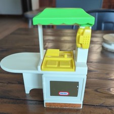 Little Tikes vintage Dollhouse Kitchen Toy