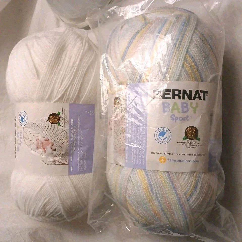Paquete de 2 madejas de hilo deportivas para bebé BERNAT colores pastel y blanco nuevas con etiquetas tejer    Foto 2 de 4