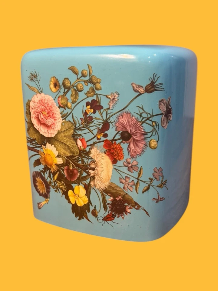 CUBIERTA CAJA PAÑUELO FLORAL AZUL SIN MARCA MERCADO DE FLORES diseño decoración del hogar casa de campo Foto 2 de 4