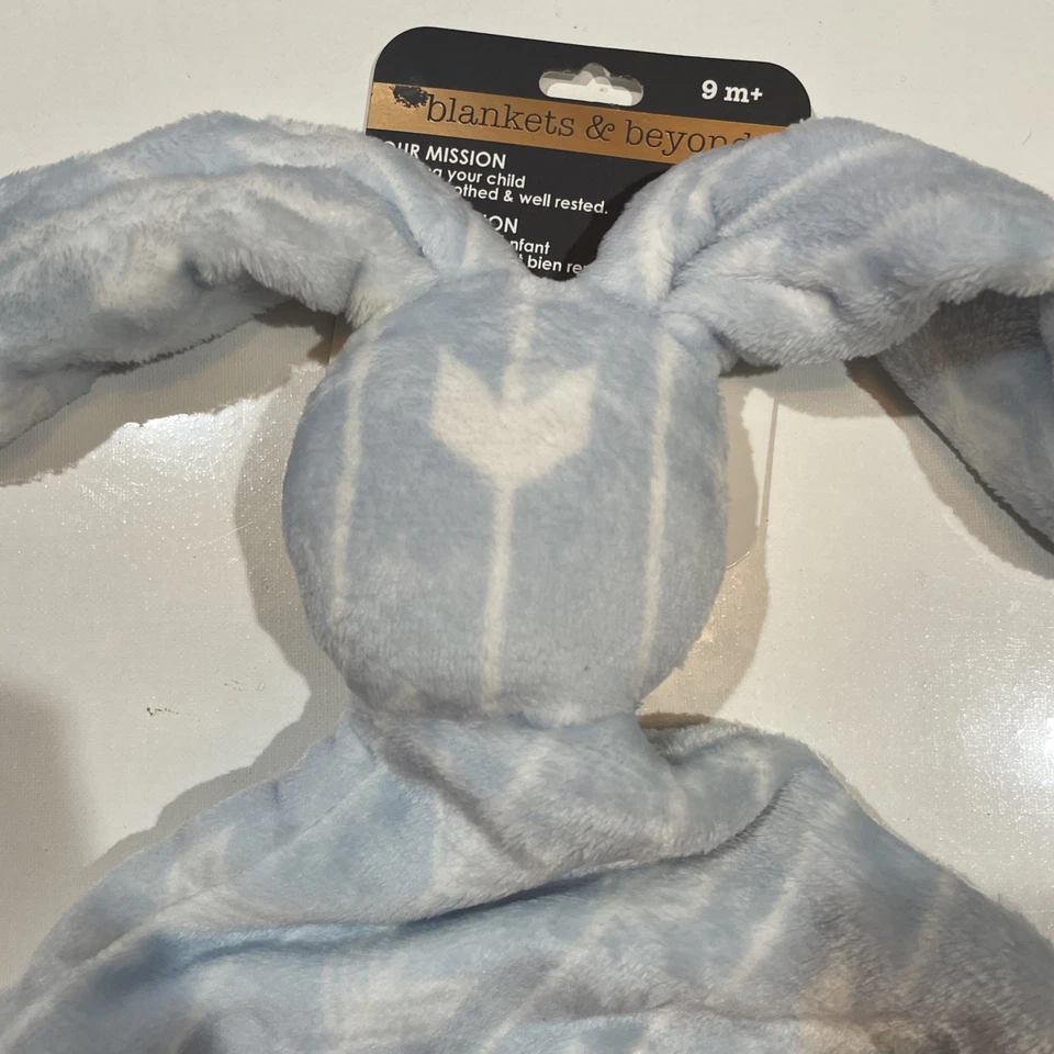 Mantas Beyond Blue Bunny Arrow Cabeza de felpa Lovey Manta de seguridad Peluche Foto 2 de 4