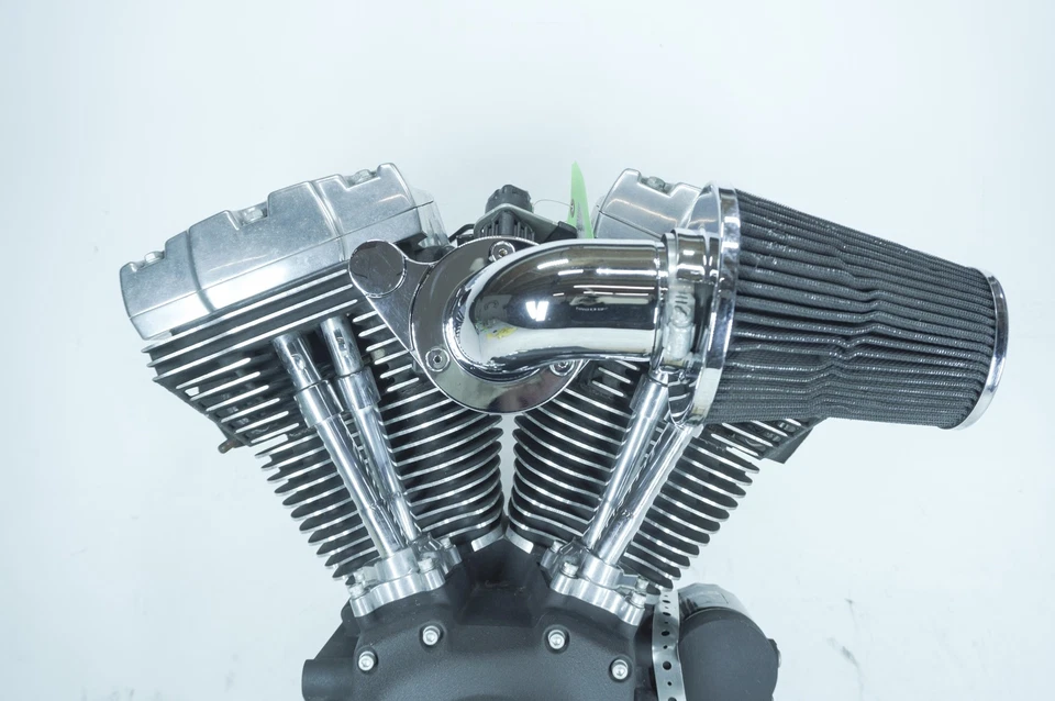 2008 Harley Dyna FXDBI Street Bob OEM EFI Twin Cam 96 Engine Motor Skull 11K — 第 3/4 张图片