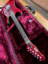 Guitarra personalizada ESP Cyber Joint, cuerpo de arce flameado, pastillas Seymour Duncan, usada