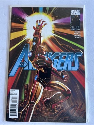 The Avengers #12 (Marvel Comics June 2011) Iron Man Wears Infinity Gauntlet