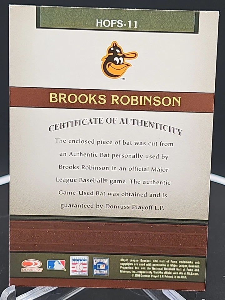 Donruss Brooks Robinson 2005 #HOFS-11 Bats Signatures (AU, MEM) Foto 4 de 4