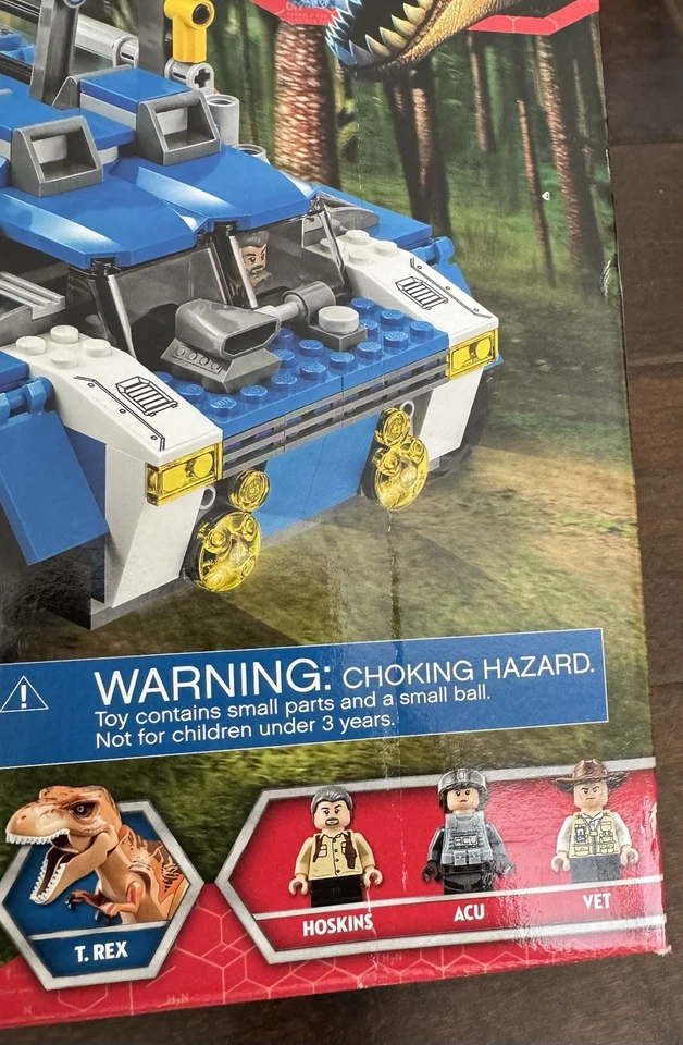 Lego Jurassic World T. Rex Tracker 75918 Foto 4 de 4