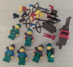 LEGO Castle: Camouflaged Outpost (6066) Missing Feathers w/Instructions & Spares