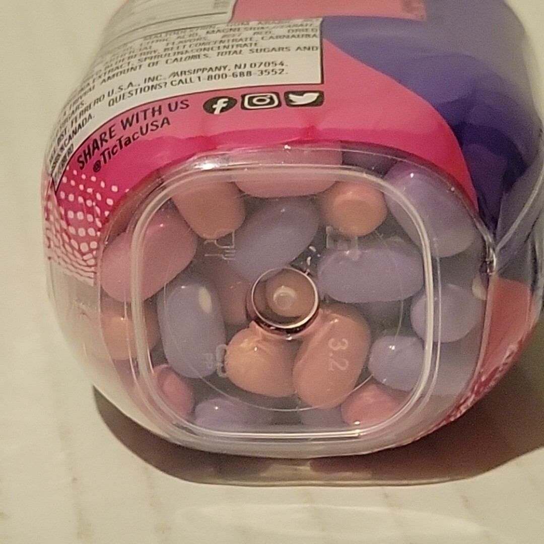 tic tac BIG BERRY ADVENTURE purple & pink -Valentines Day 2022