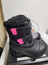 Wonder Nation Toddler Girls Winter Snow Boots Black W/Pink pull on. Size 6 New