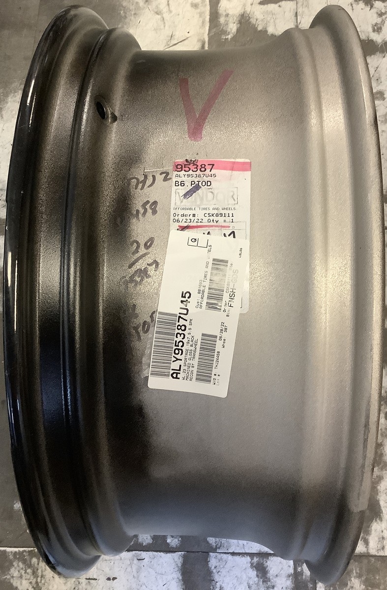Kia Sportage 2023 2024 74647 95387 aluminum OEM wheel rim 19 x 7.5