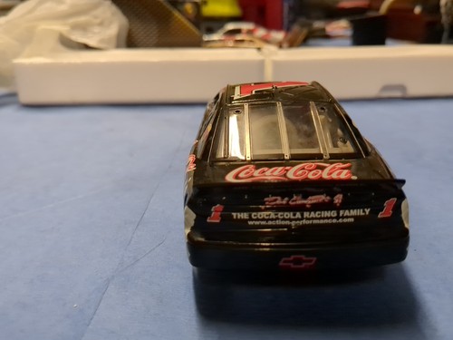 Dale Earnhardt Jr 1998 Polar Bear #1 Elite Diecast (1:24) - Picture 12 of 15