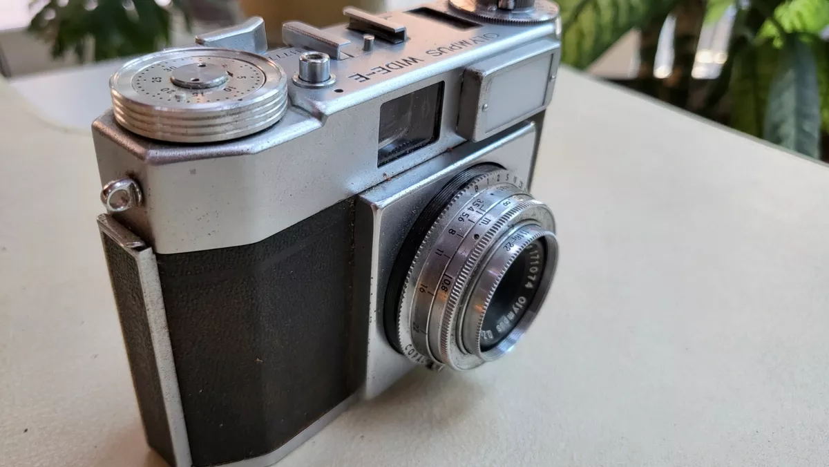 Rare Vintage Olympus Wide-E Film 35mm Camera D.Zuiko-W F.C. f1:3.5 3.5cm Lens