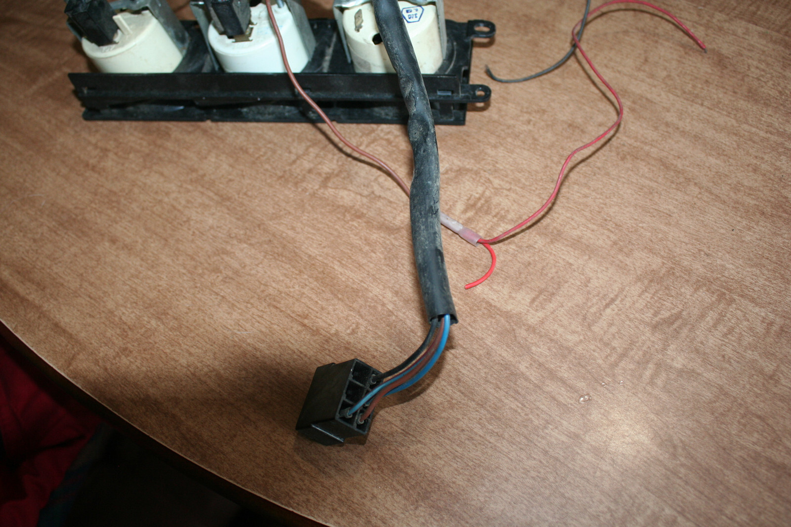 Picture 4 of 5