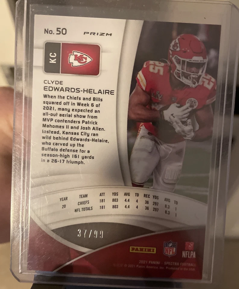 2021 Panini Spectra Clyde Edwards-Helaire Celestial Prizm /99  card #50 KC Chief - Image 2 of 4