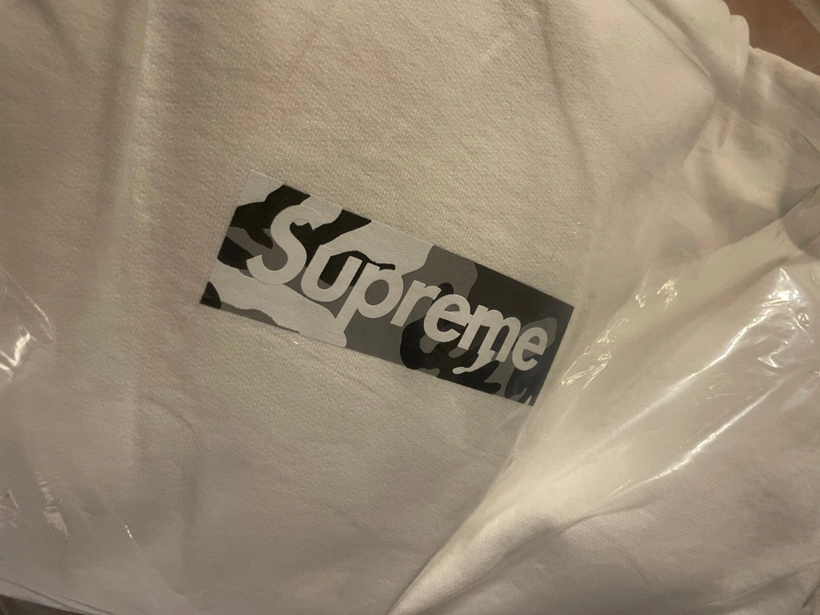SUPREME x MIAMI BOX LOGO XL SWEAT À CAPUCHE S/S 2025 NEUF DANS SAC CAMOUFLAGE OUVERTURE MAGASIN