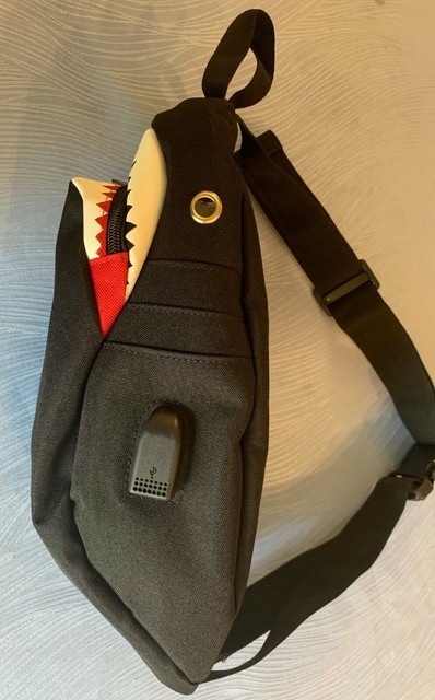 sling chest crossbody bag