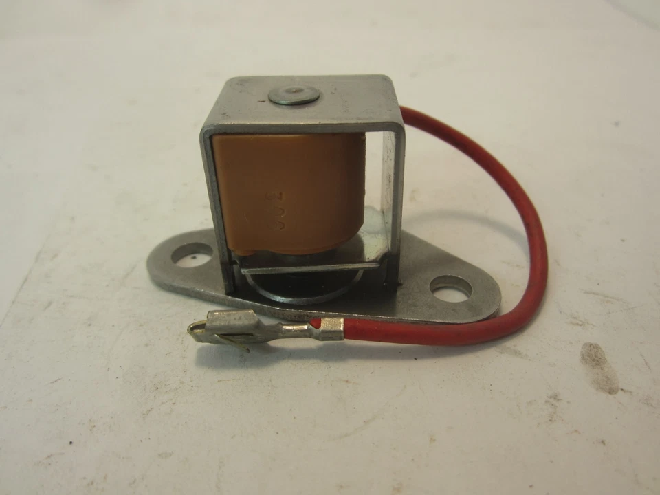 Interruptor solenoide de retroceso de transmisión automática 64-91 GM NAPA ECHLIN TKS100 Foto 2 de 4