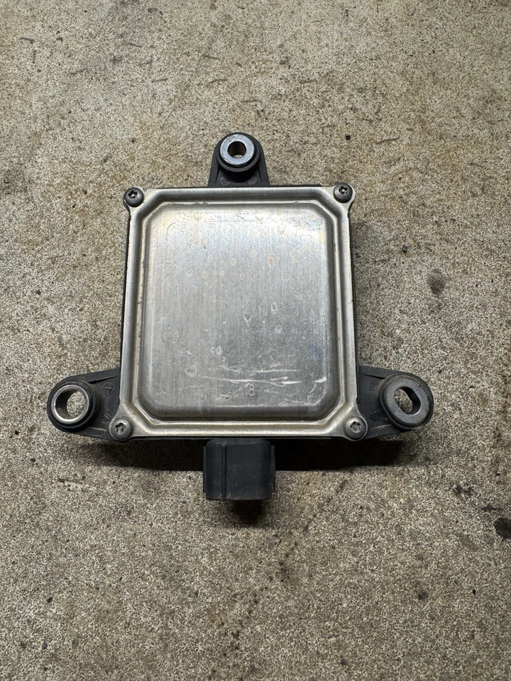 Оригинальный задний радар-датчик слепых зон 2018 Subaru Legacy Outback 87611-AL02A - Изображение 4 из 4