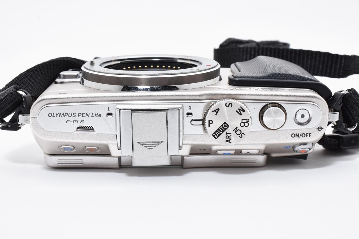 OLYMPUS PEN Lite E-PL6 Mirrorless Camera Body Silver Tested SC