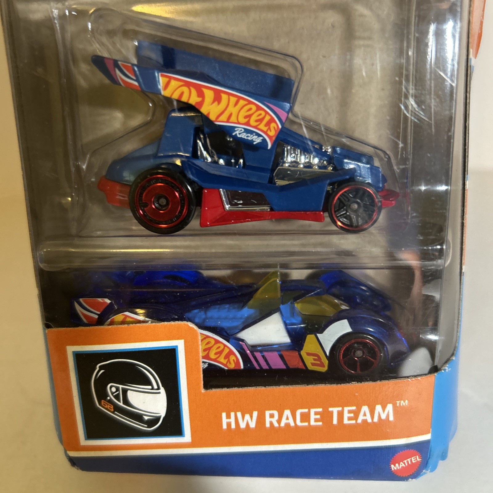 Hot Wheels 2022 HW Race Team 5-Pack Camaro/Superbird/F-150/Dirty Outlaw/Hi-Tech