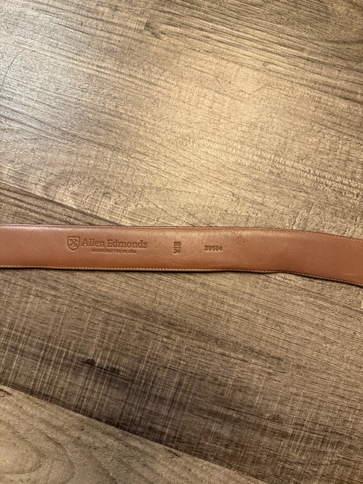 Allen Edmonds Navy Suede size 34 - Image 3 of 4