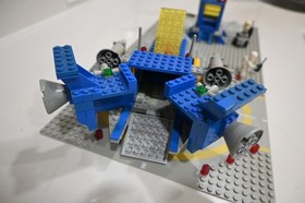 Vintage Classic Space Lego 497 Galaxy Explorer