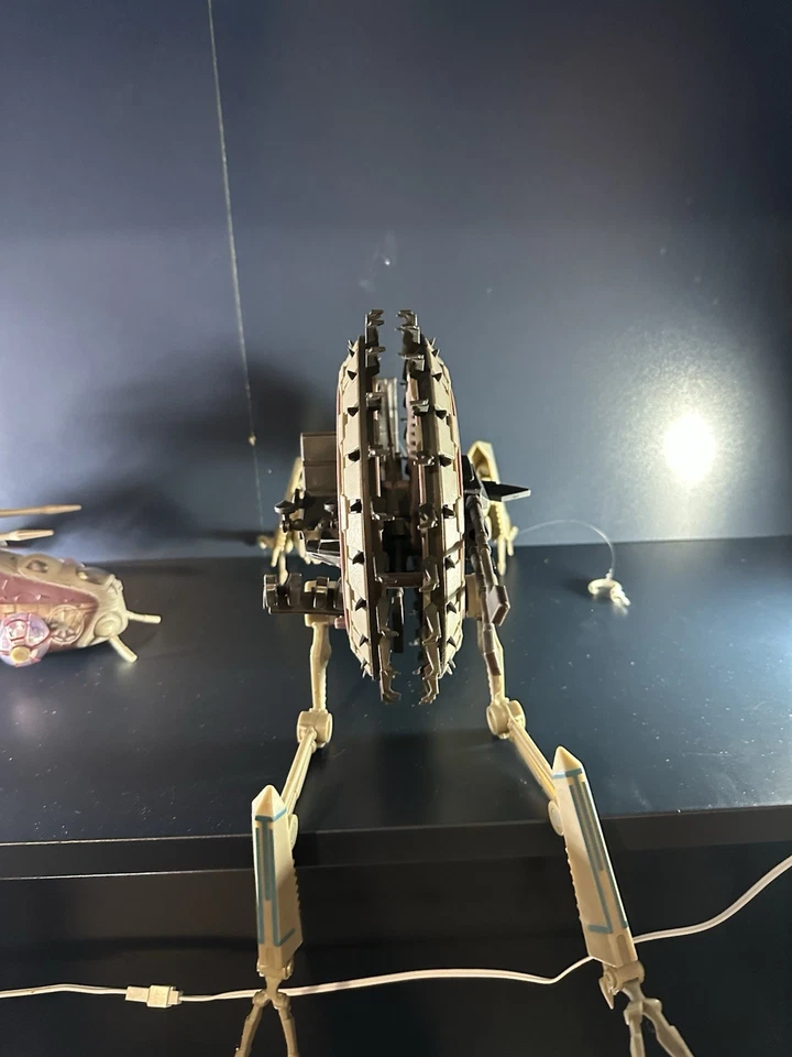 Bicicleta de rueda Hasbro 2004 Star Wars General Grievous Foto 2 de 4