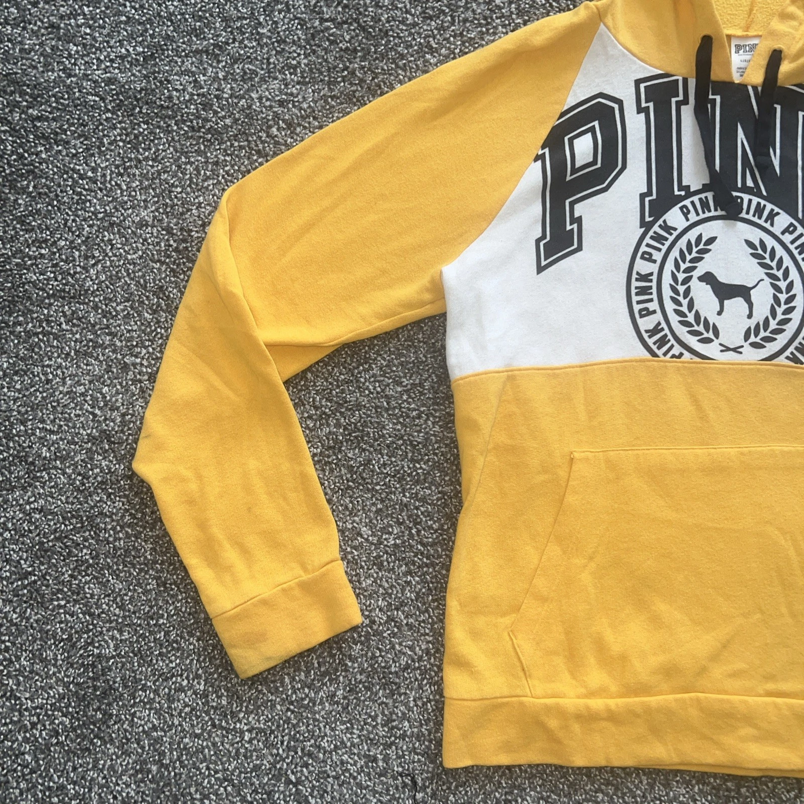 UNDERCOVER ROSA Victoria's Secret Felpa con Cappuccio Pullover Felpa Giallo ROSA Logo Donna L