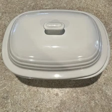 Pampered Chef Partially Glazec Stoneware Deep Covered Oven Baker NEVER USED